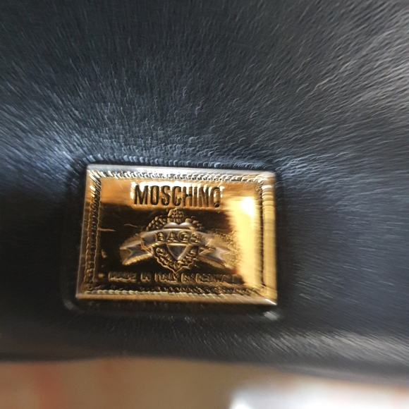 Moschino Redwall Shoulder/Crossbody Bag - Picture 3 of 6